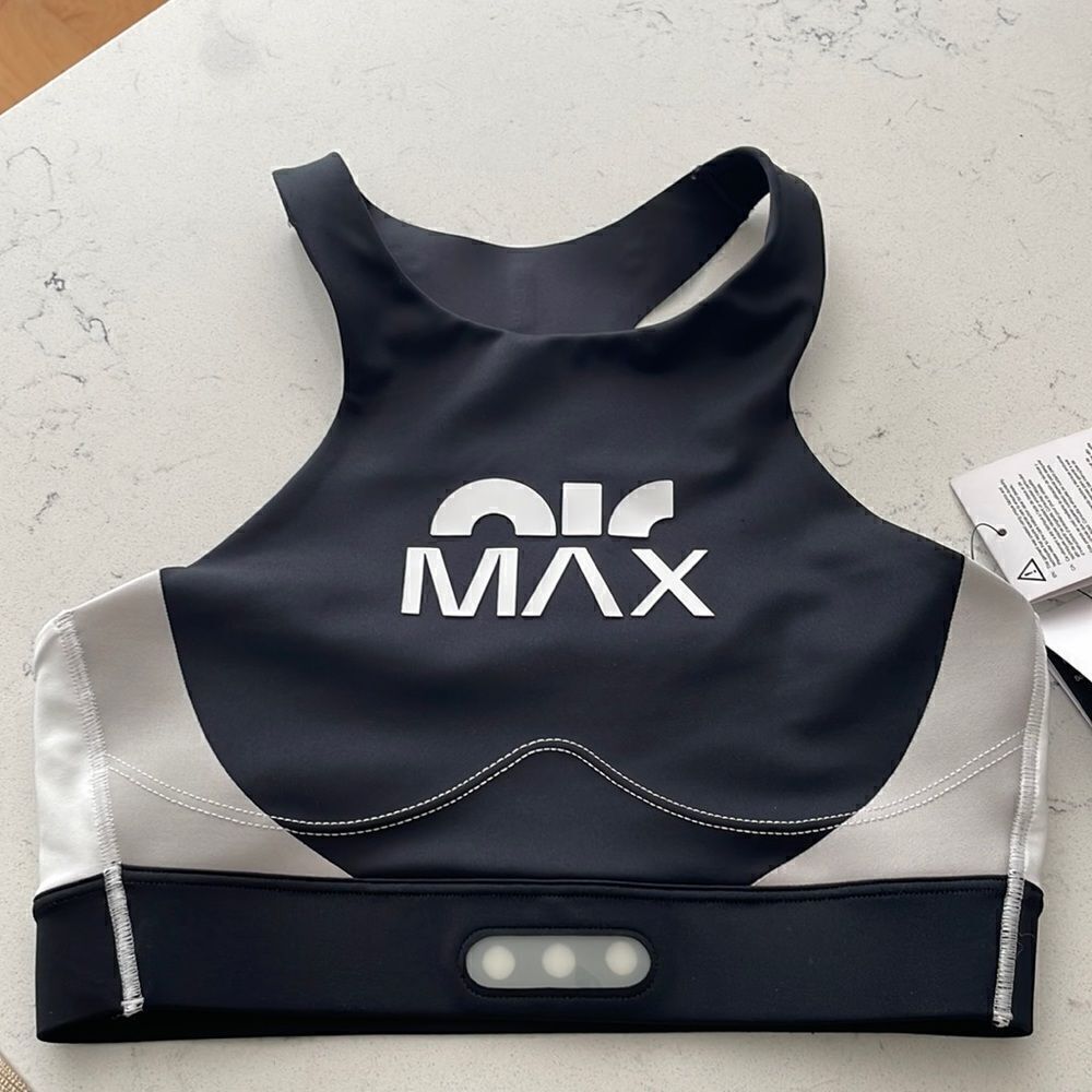 New Nike Swoosh Air Max Sports Bra